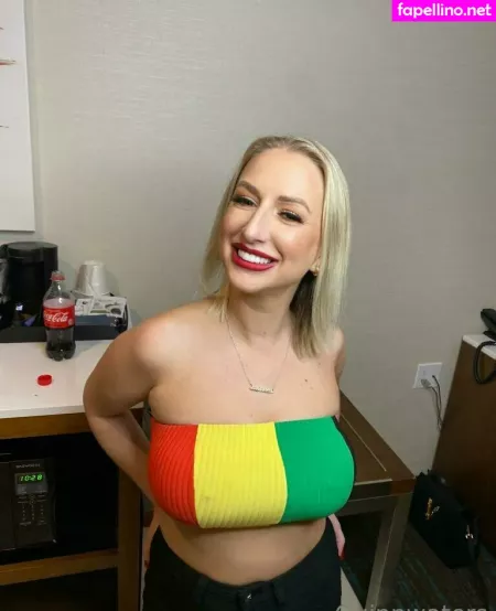 Quinnwaters OnlyFans Thumbnail #2LWIaHSzIU