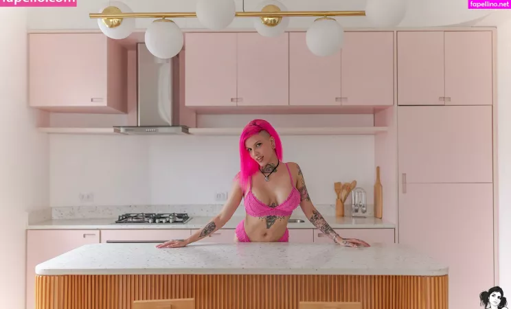 Qween Goddess OnlyFans Thumbnail #YL9HGWimA1