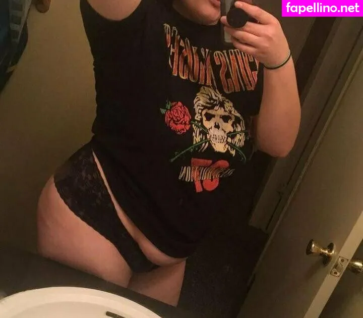 qweensensei, qweenseven Nude Leaked OnlyFans Photo #7mPIA44E6h