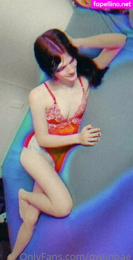 Qwiinbae OnlyFans Thumbnail #HknE8Uh4Lt