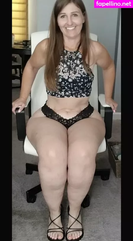 R Cheeks OnlyFans Thumbnail #Yf16YjsKuc