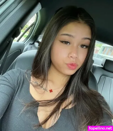 R Eneee 1 OnlyFans Thumbnail #0f7kQpbnFl