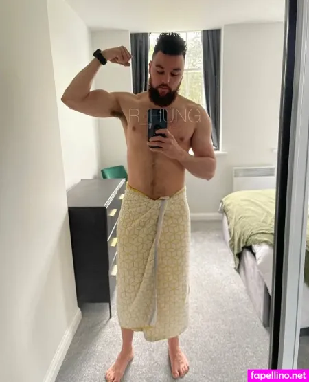 R Hungfree OnlyFans Thumbnail #9lYgk04RYK