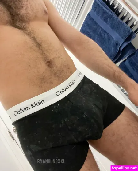 R Hungfree OnlyFans Thumbnail #DWchs4FFm3