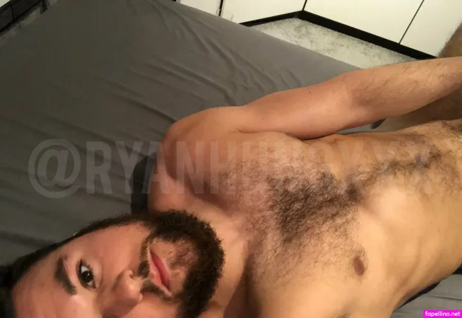 R Hungfree OnlyFans Thumbnail #FEj4tO4RUM