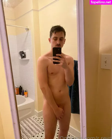 R Reyn OnlyFans Thumbnail #enX4vmju0y