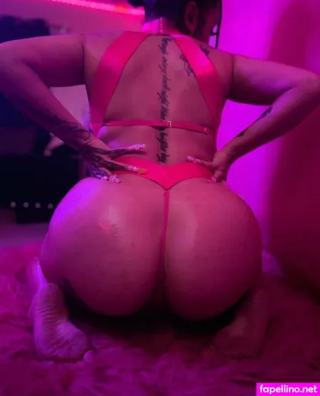 R0sababy OnlyFans Thumbnail #LwvTunQwZA