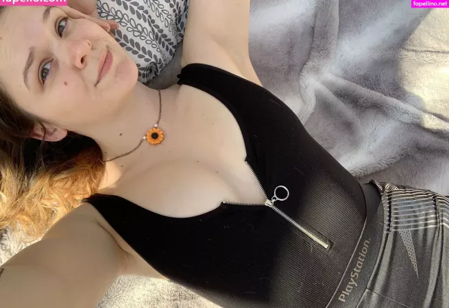 R0sebuddy OnlyFans Thumbnail #zwijiK8WYL