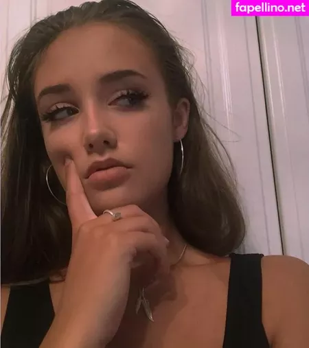 R0sielewis OnlyFans Thumbnail #Eh2RkBqVZR