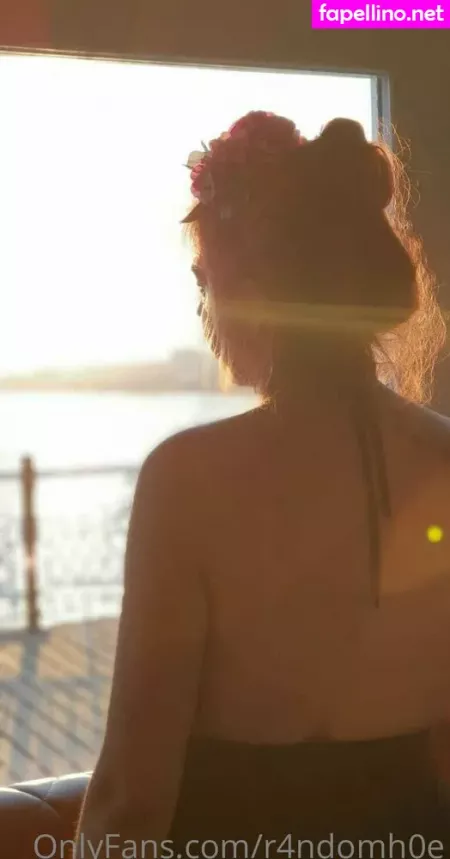 R4ndomh0e OnlyFans Thumbnail #IBQ53A1DXA