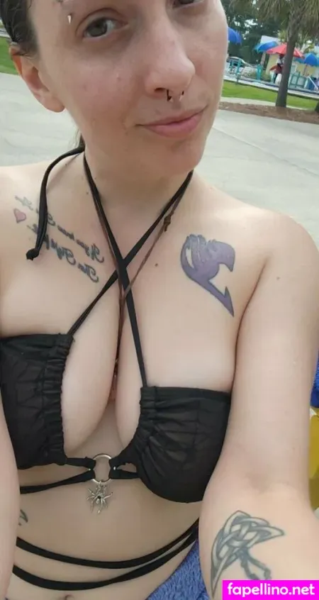 R4ven R4ins OnlyFans Thumbnail #3wI2CFrTsY