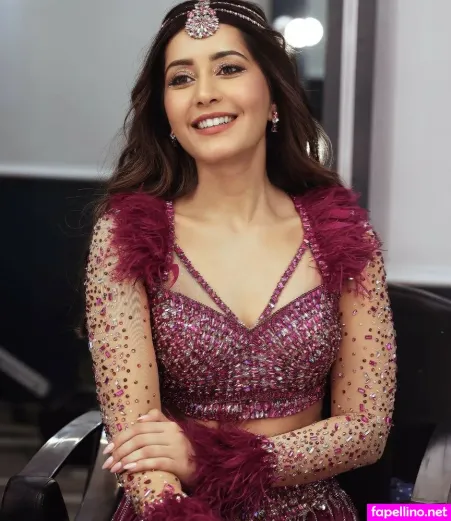 Raashi Khanna OnlyFans Thumbnail #AacBW5EF7k