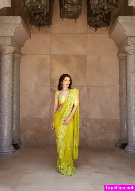 Raashi Khanna OnlyFans Thumbnail #ECgaq9bgEm