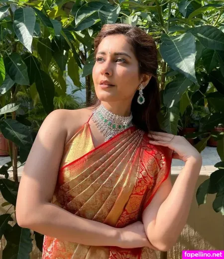 Raashii Khanna OnlyFans Thumbnail #DALqu67WGE