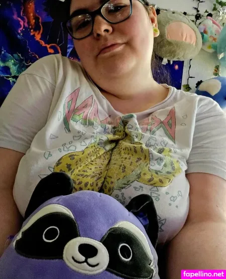 Raccoon Queen1 OnlyFans Thumbnail #nyDQPH4DyJ