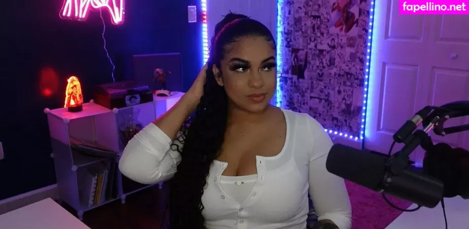 Racelyplays OnlyFans Thumbnail #KfDYi5zne0