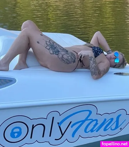 Rach Lynn0975 OnlyFans Thumbnail #7nfSJqCBeQ
