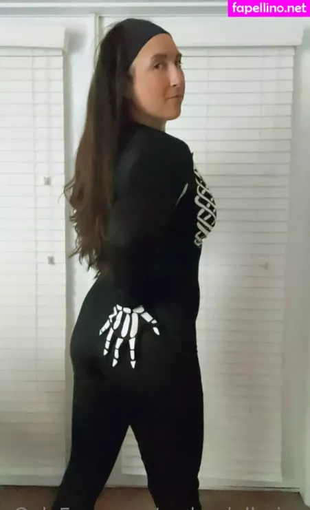 Rachael Ellering OnlyFans Thumbnail #9rfu4IGOiX