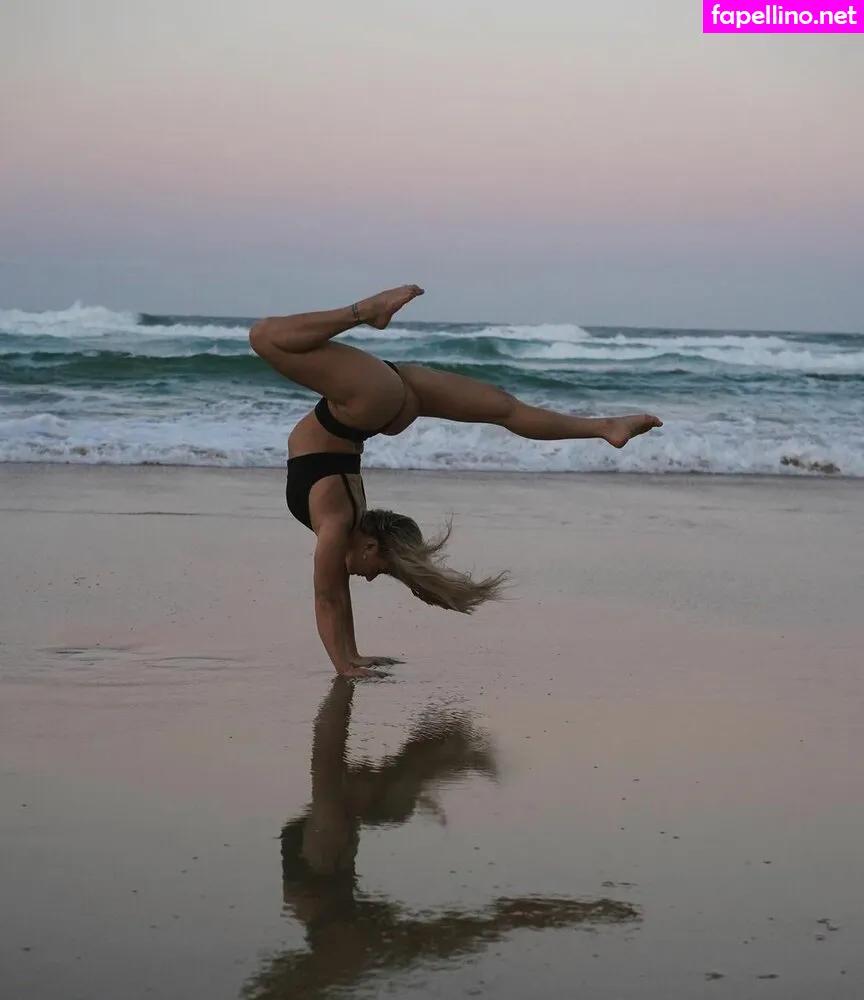 Rachaeljanea, racharmstrong__ Nude Leaked OnlyFans Photo #vP14X5fRZk