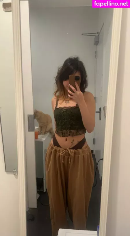 Rache Lzh OnlyFans Thumbnail #LCcd7WPPsC