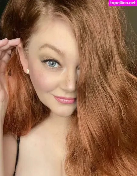 Rachel 1 OnlyFans Thumbnail #6WXzbepKME
