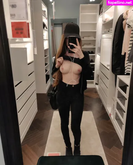 Rachel 1 OnlyFans Thumbnail #F1NYT7CyS7