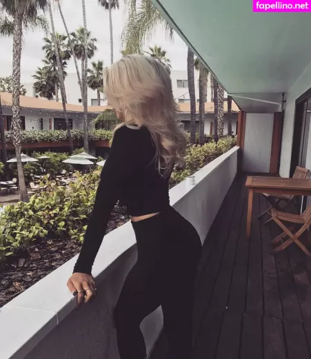 Rachel Barley OnlyFans Thumbnail #FxdmKisFUq