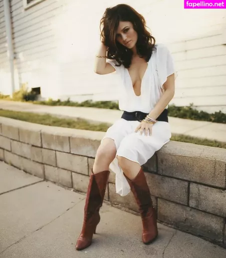 Rachel Bilson OnlyFans Thumbnail #5pLGvFNF3L