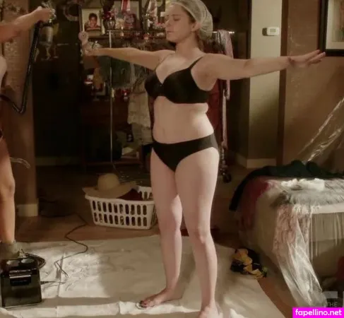 Rachel Bloom OnlyFans Thumbnail #UEZdZg3wMA