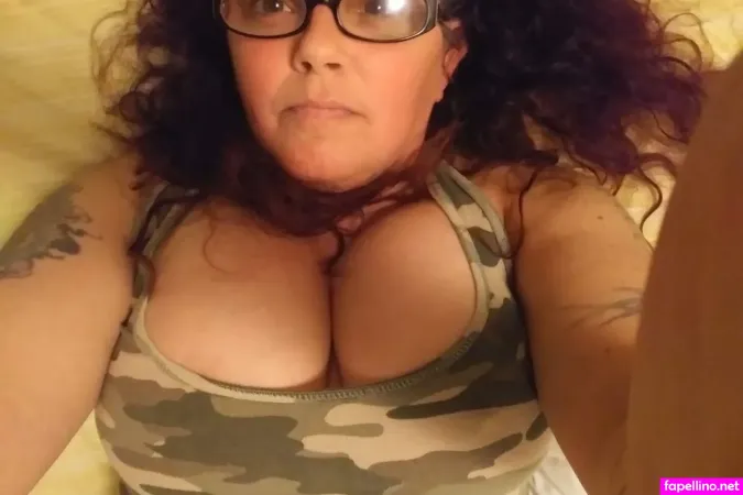 Rachel Booker OnlyFans Thumbnail #v0GQUgxXns