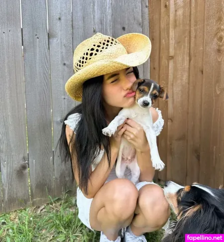 Rachel Brockman Rachelbrockmann OnlyFans Thumbnail #jfQ0UcAaBK