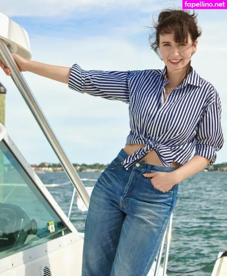 Rachel Brosnahan OnlyFans Thumbnail #2MTJD29oWA