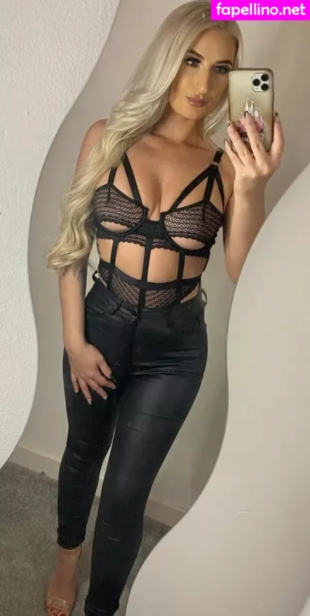 Rachel Cunningham OnlyFans Thumbnail #IChDRf2EJI
