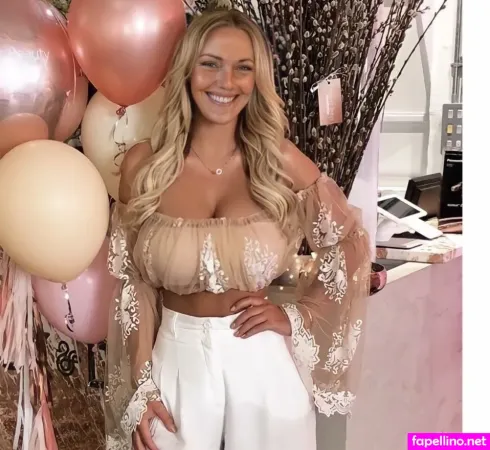 Rachel Dixon OnlyFans Thumbnail #TcuUTY8ECX