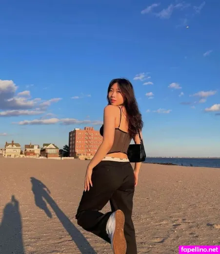 Rachel Dong OnlyFans Thumbnail #3CwP23qFul