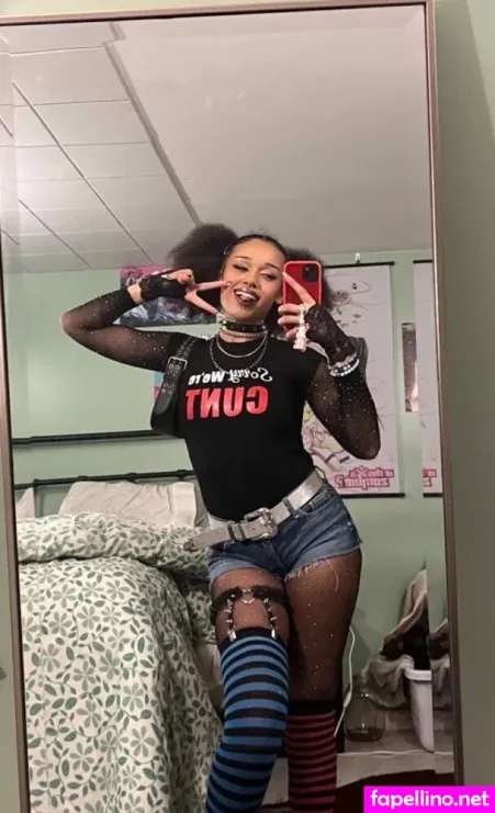 Rachel Dorney OnlyFans Thumbnail #KqWK1zfVGN