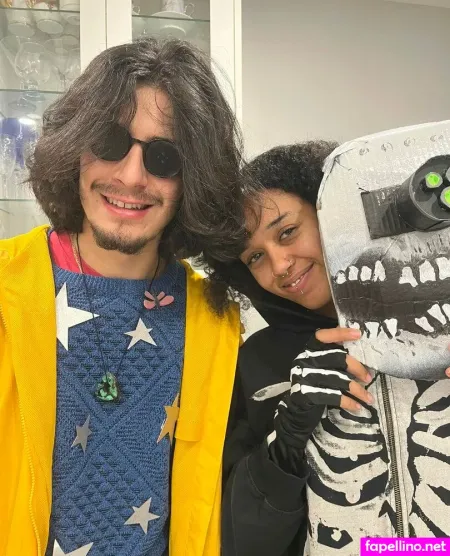 Rachel Dorney OnlyFans Thumbnail #t8DyxBTk4s