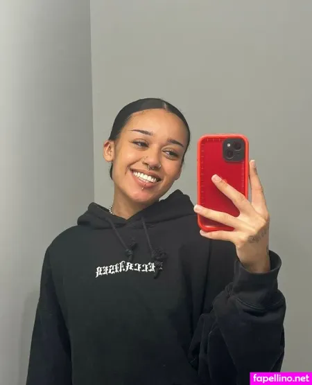 Rachel Dorney OnlyFans Thumbnail #uDGKxhfy3h