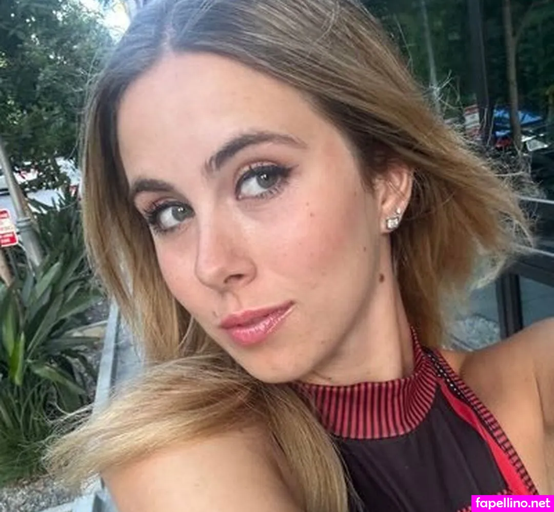 Goldi333, RachelGrimes, Sun$hine, sarahautumn Nude Leaked OnlyFans Photo #NlNiZwT3zi