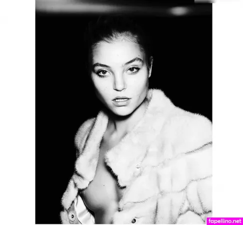 Rachel Hilbert OnlyFans Thumbnail #8h30KSr8fq