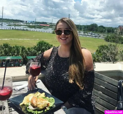 Rachel L 1 OnlyFans Thumbnail #ao12Uvx3nu