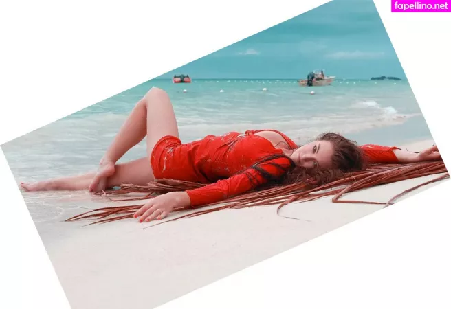 Rachel Marie OnlyFans Thumbnail #LvUB8cBuwO