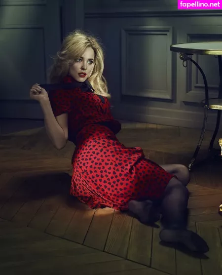 Rachel Mcadams OnlyFans Thumbnail #Y7ugKxMUKK
