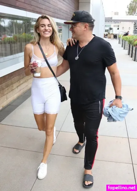 Rachel Mccord OnlyFans Thumbnail #re3gHv9fhq