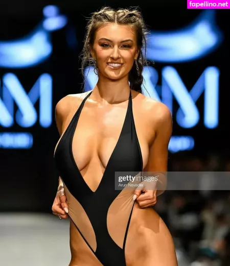 Rachel Michelle Pizzolato 1 OnlyFans Thumbnail #WgO5WLUtRl