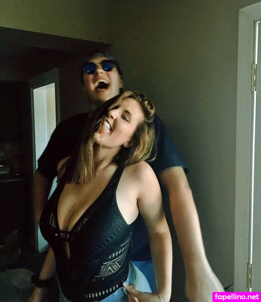 bunnyloumyers, raechelmyers Nude Leaked OnlyFans Photo #qT4AgbzX6x