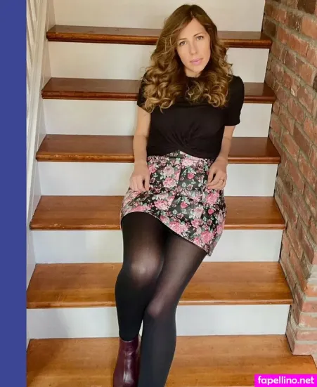 Rachel Price OnlyFans Thumbnail #18tmD7ANOj