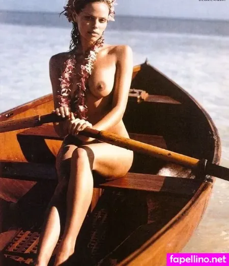 Rachel Roberts OnlyFans Thumbnail #P5D1alAIp9