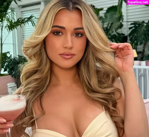 Rachel Santana OnlyFans Thumbnail #3VIKh68iuP