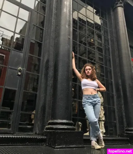 Rachel Sennott OnlyFans Thumbnail #2GqwtzDrS5